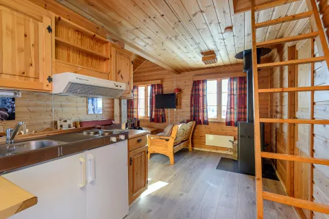 Kjøkken i en utleiehytte hos Lillehammer Fjellstue på Nordseter