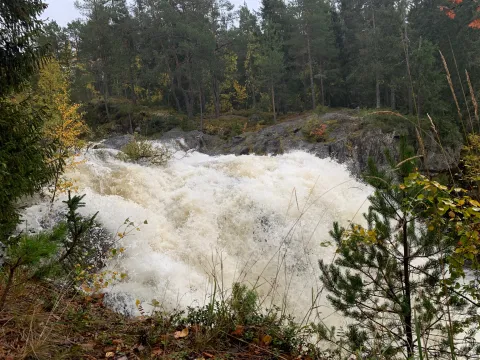 Vannfall i Mesnaelva i Lillehammer