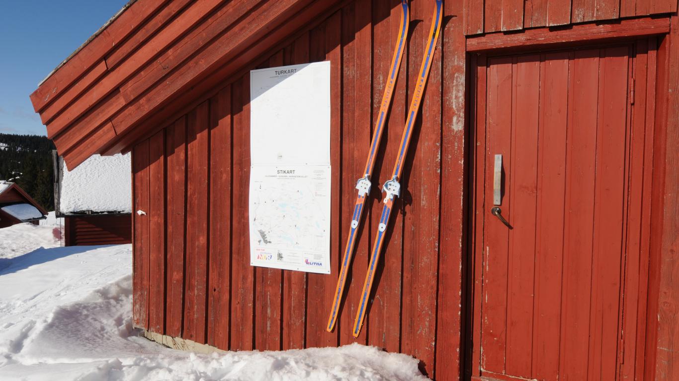 I resepsjonen på Lillehammer Fjellstue gir vi deg smøretips til dagens skitur